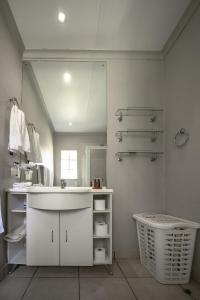 Crown Loft at Chaplin Manor