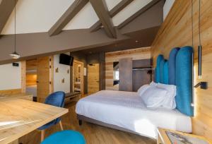 Family Suite with Balcony