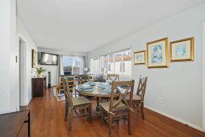 2bed 2bath Steps to the Sand in Mission Beach and Bay