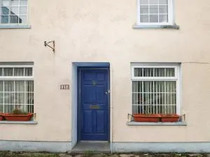 25 St James Street - Robeston Wathen