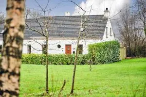 Season cottages by Escape Ordinary - Stranocum