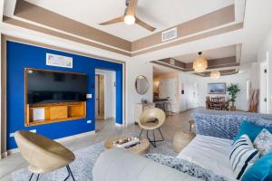 2BR Mexico Retreat Pool & Views