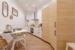 El Castizo Madrid centro by Hogar4