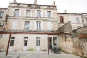 Appartements Le Pop Art - Parking Prive : Appartement 3 Chambres