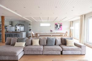 Long Island - Bracklesham Bay