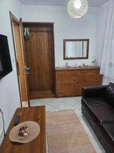 Gondola Peak Apartment