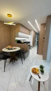 Apto Boca de Leão- 2 Quartos, Apto todo climatizado - moderno, confortável, à 150m do Parque Termal! - مارسيلينو راموس