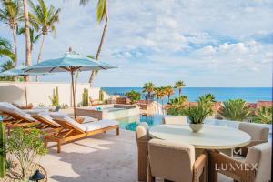 NEW VILLA Stunning Villa Fully Staffed in Del Mar Palmilla