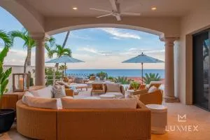 NEW VILLA Stunning Villa Fully Staffed in Del Mar Palmilla - El Bedito