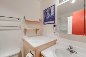 Mt Baker Lodging Condo - Perfect for Smaller Families on the Go
