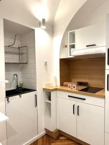 Courtyard Studio City Center