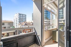 Coastal Comfort by the Promenade