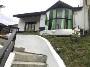 Casa Alem con vista a la montaña