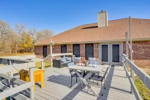 Large Yard, Fire Pit and Games Grandview Haven! - Hillsboro