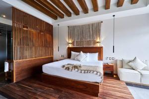 Adora H30 – Luxe Studio w Outdoor Tub & Private Cenote