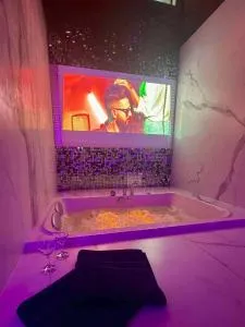 Black House B Jacuzzi - Mleczków