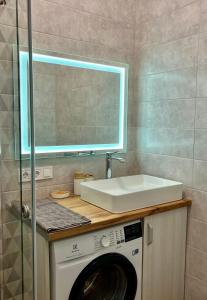 Central Park Apartment