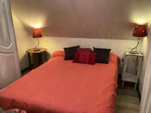 Appartements Gite de France Le rouzeyrol 3 epis - Gite de France 12 personnes MAE-9674 : photos des chambres