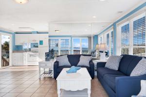 Ocean front Rental 101-3
