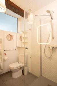 Appartements Le Quai de Prague - Cosy - Central - Loire - Parking gratuit dans la rue : Appartement 1 Chambre