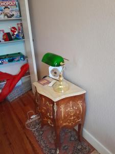 Appartements VUE DE REVE chambre dans APPARTEMENT DE STANDING - vous faites le menage-Very good prices but you have to cle-an th-e flat : photos des chambres