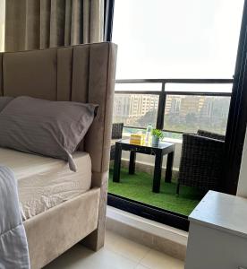 Wonder Balcony Stay Abu Dhabi