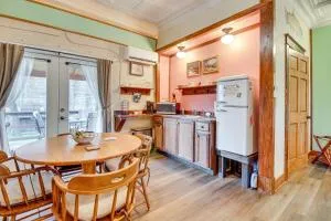 Walk to White River Dog-Friendly Studio - Bull Shoals