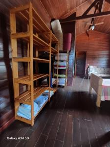 Suíte Ampla em Casa Familiar com acesso a Lagoa