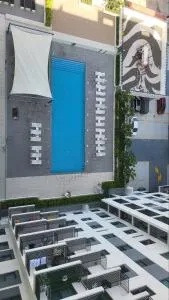 Modern 2BR -5min to Metro-Unit 211 - Dubai