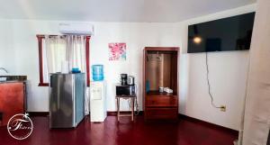 Fosters West Bay Resort