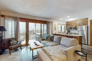 Snowshoe Condo - Central Lake