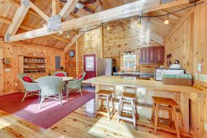 15 Mi to Snowshoe Resort Cabin with Deck and Fire Pit