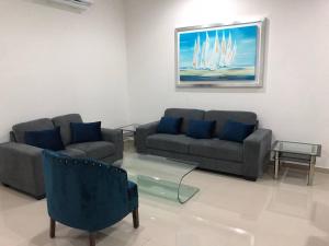 Dpto de 2 recamaras con alberca excelente ubicacion