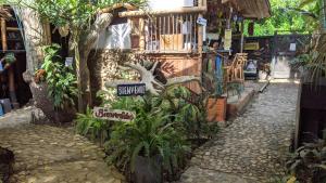 La Natura Hostel & Pool