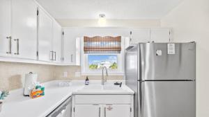 712 Beachside Villas