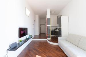 Ale Apartment Castello Imperatore -Parking disponibile-