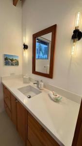 Weezies Ocean Front Hotel and Garden Cottages