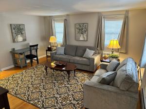 Narberth - Quiet Street Near Downtown And Train