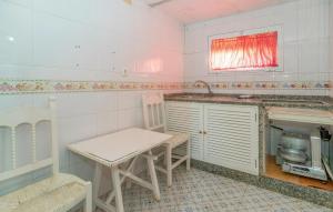 Amazing Home In La Barca De La Florida