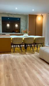 Appart COSY avec Piscine Chauffée Privée