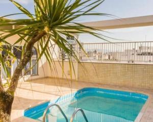 Duplex com piscina privativa - Av Beira-Mar Norte