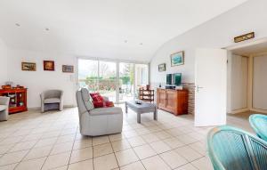 3 Bedroom Awesome Home In Prayssac