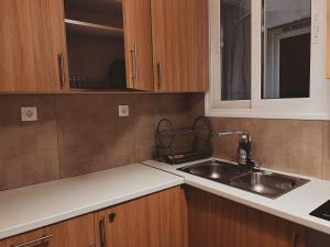 Aristotelous Private Room 1