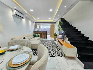 Sobrado 10 min Paraguai prox Htl Rafain Palace - 圣特雷济尼亚-迪伊泰普