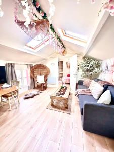 Luxury & chic apartment with terraces 10min from Paris