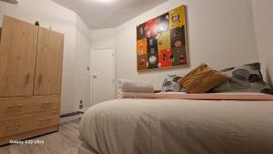 Central London Modern 2 Bed Flat