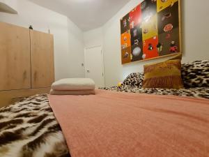 Central London Modern 2 Bed Flat