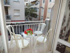Apartment in Roses near Sandy Beach