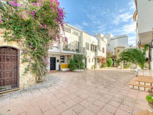 Nice apartment in Empuriabrava