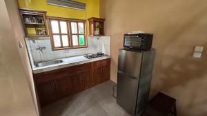 Strandhaus auf Sibuyan Island nahe Cresta de Gallo - Marevics Guesthouse 2